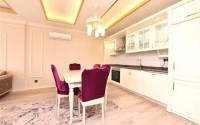 Exquisite apartment with an area of 101 m2 and two balconies 100 meters from the sea, Alanya center-id-4655-photo-2