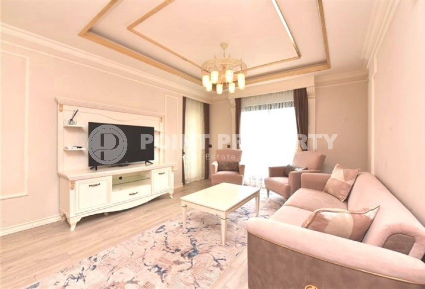 Exquisite apartment with an area of 101 m2 and two balconies 100 meters from the sea, Alanya center-id-4655-photo-3