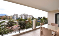 Exquisite apartment with an area of 101 m2 and two balconies 100 meters from the sea, Alanya center-id-4655-photo-10
