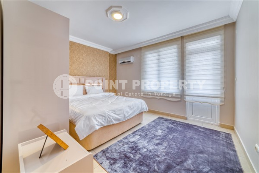 Трёхкомнатные современные апартаменты, новая мебель, 200 м к морю.-id-4657-фото-4