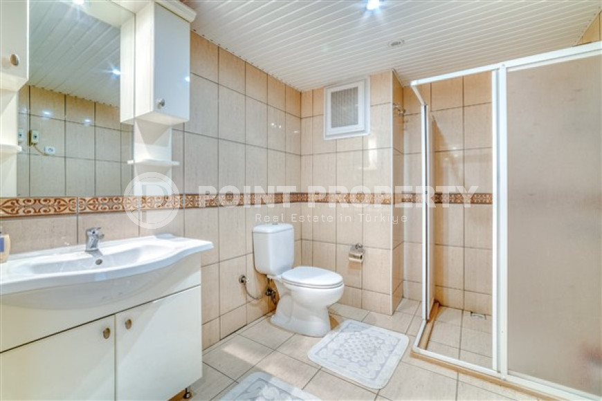 Трёхкомнатные современные апартаменты, новая мебель, 200 м к морю.-id-4657-фото-13