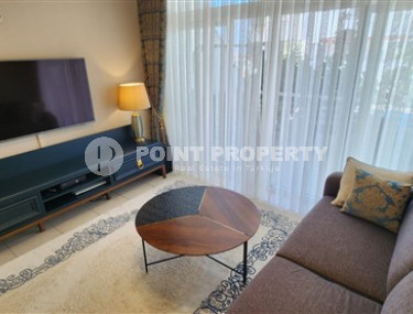 Отдельно стоящая двухэтажная вилла 4+1 в комфортабельном комплексе с бассейном и садом.-id-4659-фото-2