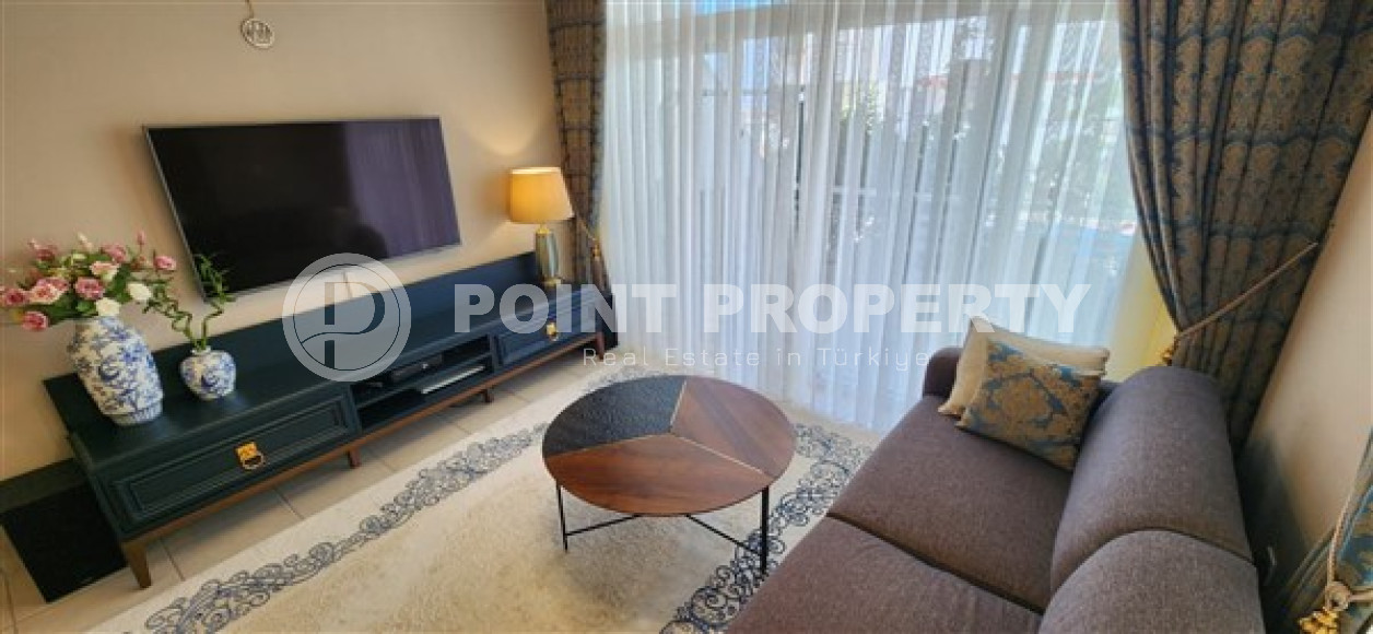 Отдельно стоящая двухэтажная вилла 4+1 в комфортабельном комплексе с бассейном и садом.-id-4659-фото-2