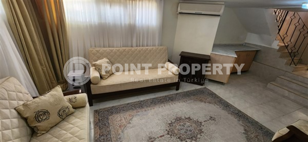 Отдельно стоящая двухэтажная вилла 4+1 в комфортабельном комплексе с бассейном и садом.-id-4659-фото-9