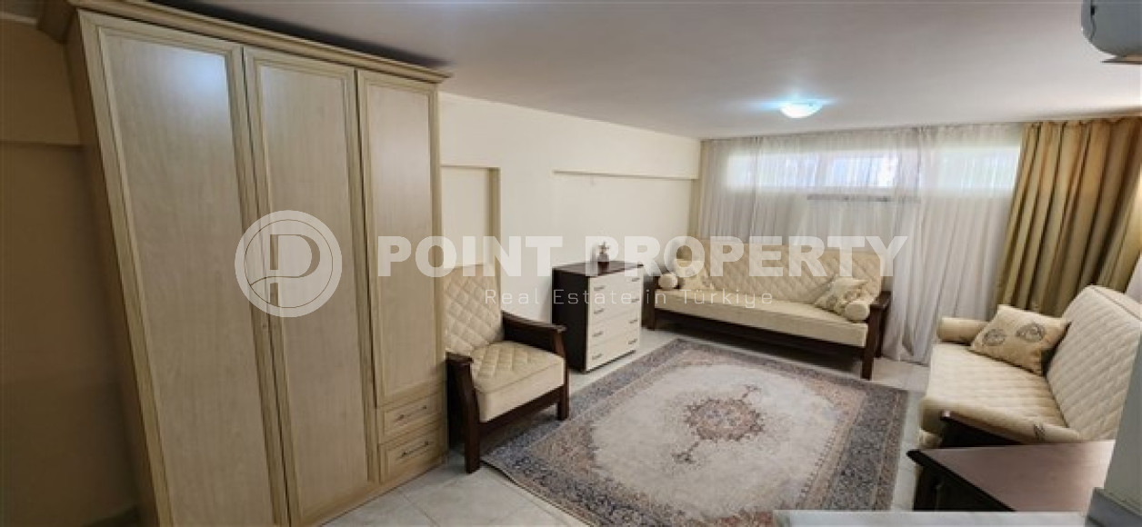 Отдельно стоящая двухэтажная вилла 4+1 в комфортабельном комплексе с бассейном и садом.-id-4659-фото-10