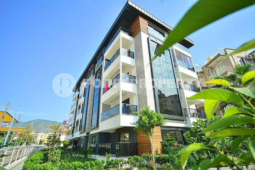 Modern furnished 1+1 apartment 500 meters from the beach in the center of Alanya.-id-4662-photo-13