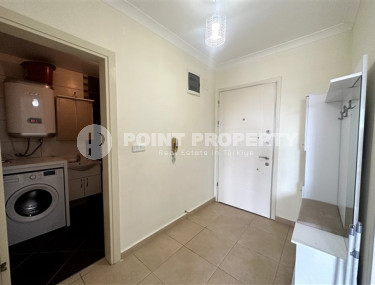 Spacious one bedroom apartment 650 meters from the beach and promenade in the center of Mahmutlar.-id-4664-photo-4