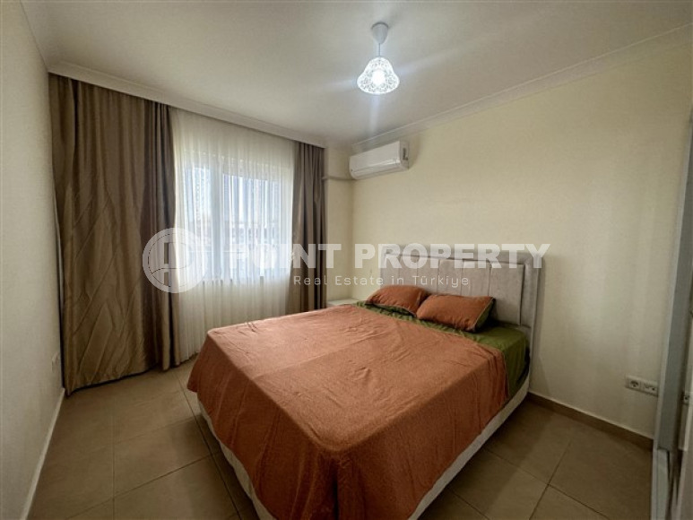 Spacious one bedroom apartment 650 meters from the beach and promenade in the center of Mahmutlar.-id-4664-photo-5