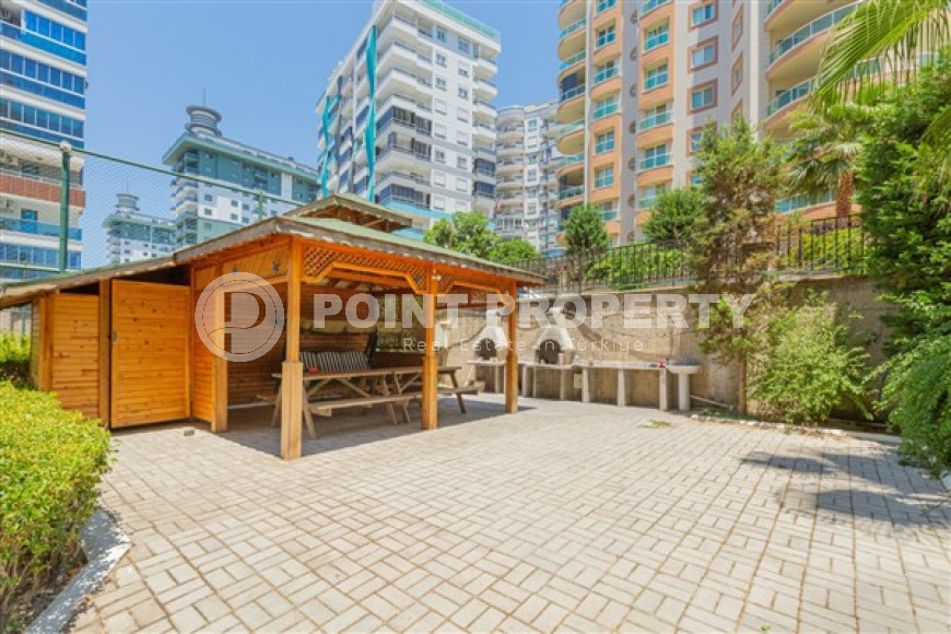 Spacious one bedroom apartment 650 meters from the beach and promenade in the center of Mahmutlar.-id-4664-photo-12