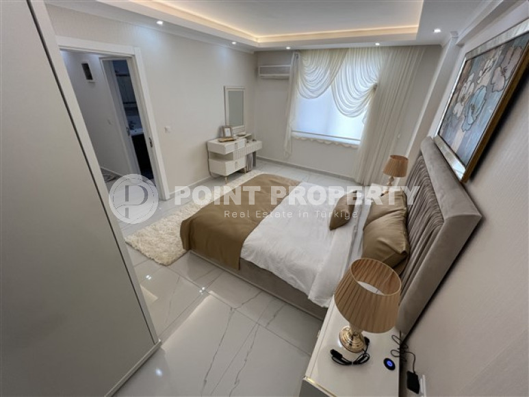 Luxurious duplex 4+1, 250m², in the western part of Mahmutlar, Alanya, 200m from the Mediterranean Sea-id-1382-photo-13