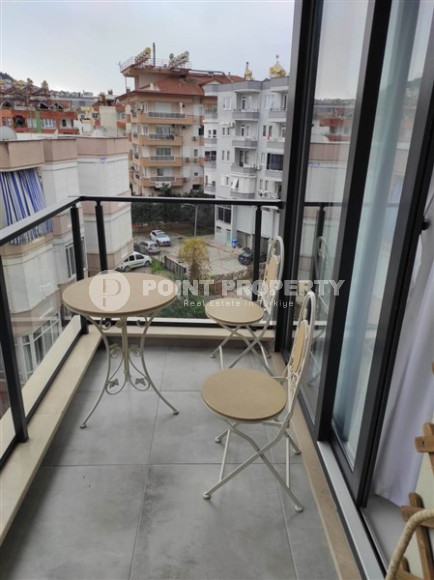 Небольшая современная квартира в 300 метрах от пляжа в самом центре Аланьи.-id-4665-фото-8