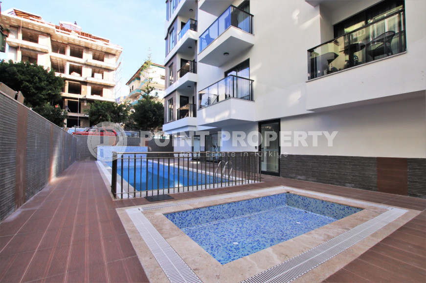 Новая квартира с мебелью и бытовой техникой в центре Аланьи и в 200 метрах от пляжа и набережной.-id-4666-фото-7