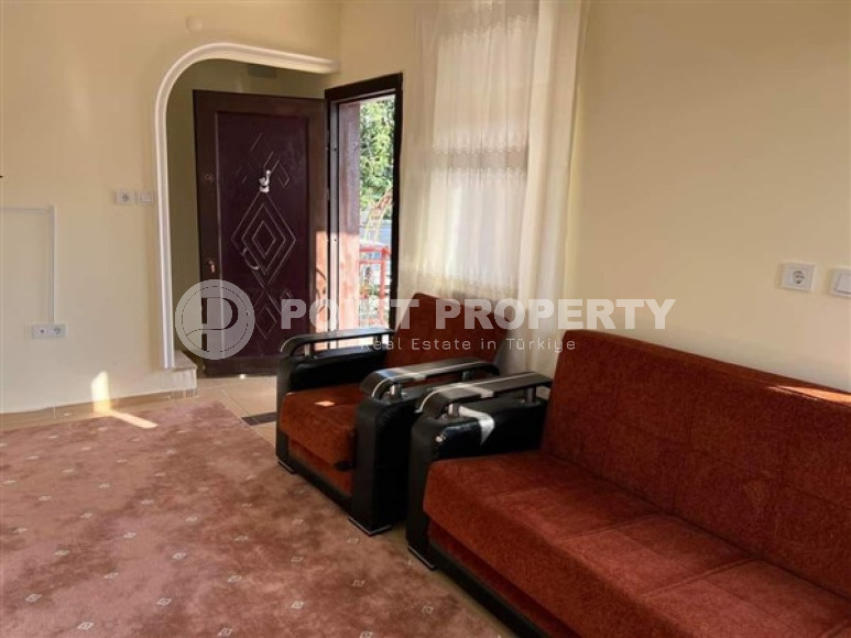 Двухэтажная вилла 3+1 с собственным садом в 150 метрах от пляжа в районе Конаклы.-id-4667-фото-3