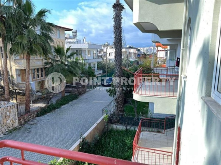 Двухэтажная вилла 3+1 с собственным садом в 150 метрах от пляжа в районе Конаклы.-id-4667-фото-8