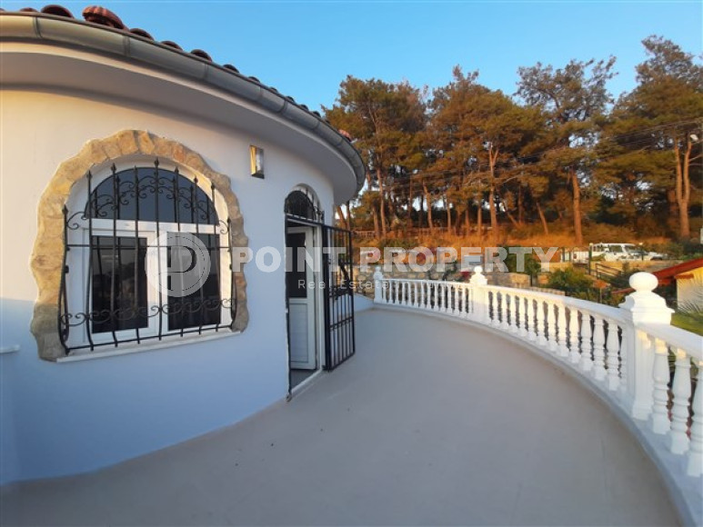 Красивая четырёхкомнатная вилла с общей площадью 180 м2 в районе Авсаллар-id-4670-фото-11