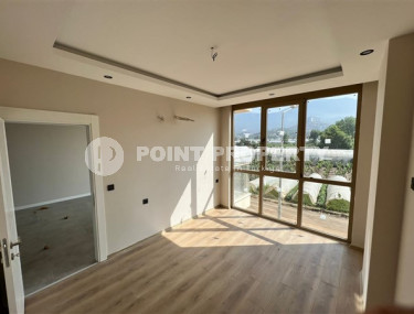 Apartment 1+1 on the ground floor of the complex at the stage of finishing work, Kargicak district-id-4671-photo-5