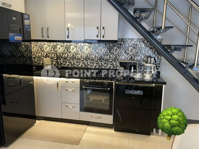 Stunning five-room penthouse in a new residence built in 2022, Alanya center-id-4673-photo-5