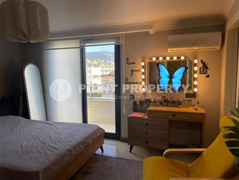 Stunning five-room penthouse in a new residence built in 2022, Alanya center-id-4673-photo-10