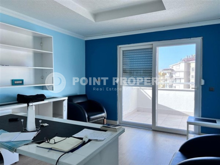 Дуплексные апартаменты 220 м2 с двумя балконами на верхнем этаже резиденции, район Тосмур-id-4675-фото-6