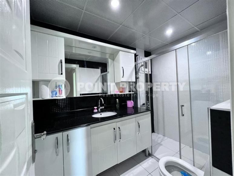 Дуплексные апартаменты 220 м2 с двумя балконами на верхнем этаже резиденции, район Тосмур-id-4675-фото-10