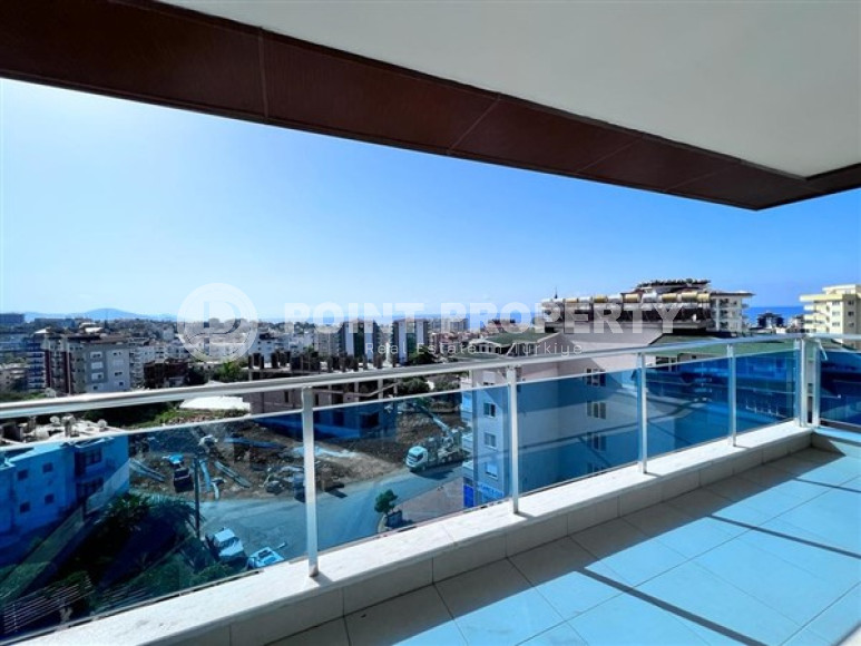 Дуплексные апартаменты 220 м2 с двумя балконами на верхнем этаже резиденции, район Тосмур-id-4675-фото-11