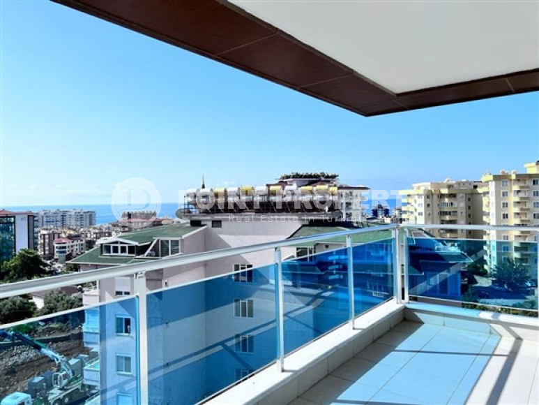 Дуплексные апартаменты 220 м2 с двумя балконами на верхнем этаже резиденции, район Тосмур-id-4675-фото-13