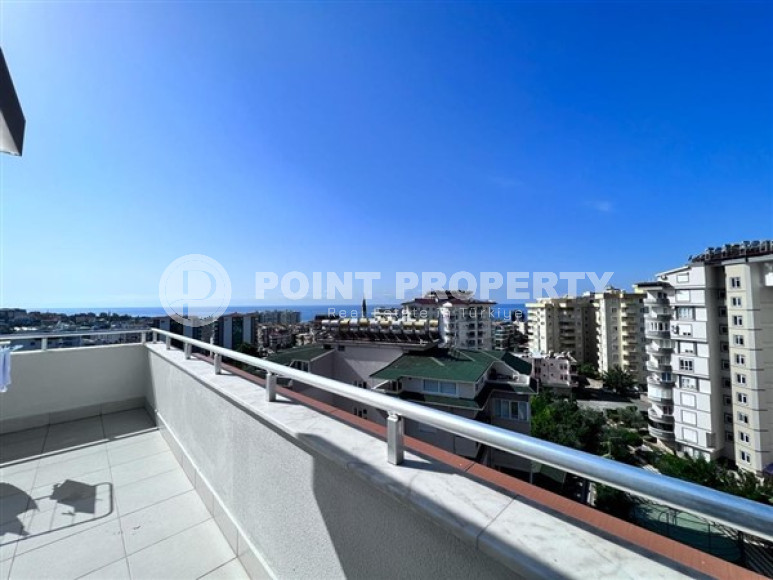 Дуплексные апартаменты 220 м2 с двумя балконами на верхнем этаже резиденции, район Тосмур-id-4675-фото-17