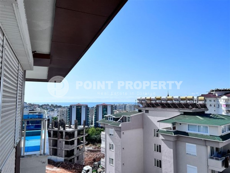 Дуплексные апартаменты 220 м2 с двумя балконами на верхнем этаже резиденции, район Тосмур-id-4675-фото-18