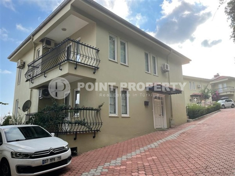 Комфортабельная дуплексная вилла 190 м2 на удалении от моря, район Каргыджак-id-4676-фото-1