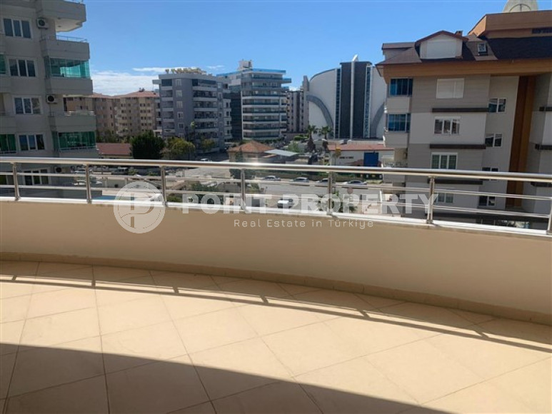 Comfortable spacious apartment on the 3rd floor in a residence built in 2009.-id-4679-photo-7