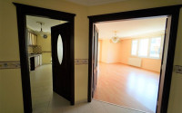 Spacious three bedroom apartment, 165m², in the very center of Alanya, 300m from the sea-id-1383-photo-8
