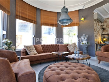 Роскошная вилла 3+1 с бассейном и садом в 750 метрах от пляжа и набережной.-id-4681-фото-2