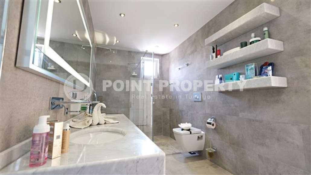 Роскошная вилла 3+1 с бассейном и садом в 750 метрах от пляжа и набережной.-id-4681-фото-12