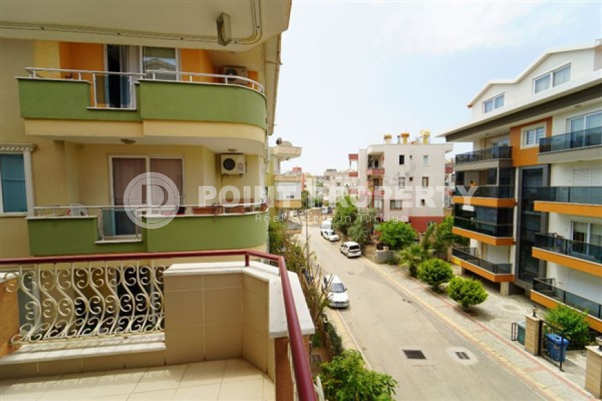 Spacious three bedroom apartment, 165m², in the very center of Alanya, 300m from the sea-id-1383-photo-12