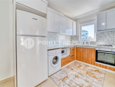 Bright, spacious apartment with good repair and modern design, 250 meters from the beach and promenade.-id-4682-photo-5