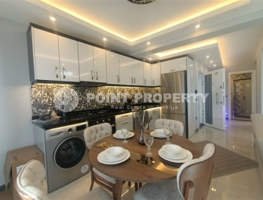 Stylish two-level apartment 3+2 on the 5th floor with an attic 300 meters from the sea.-id-4683-photo-3