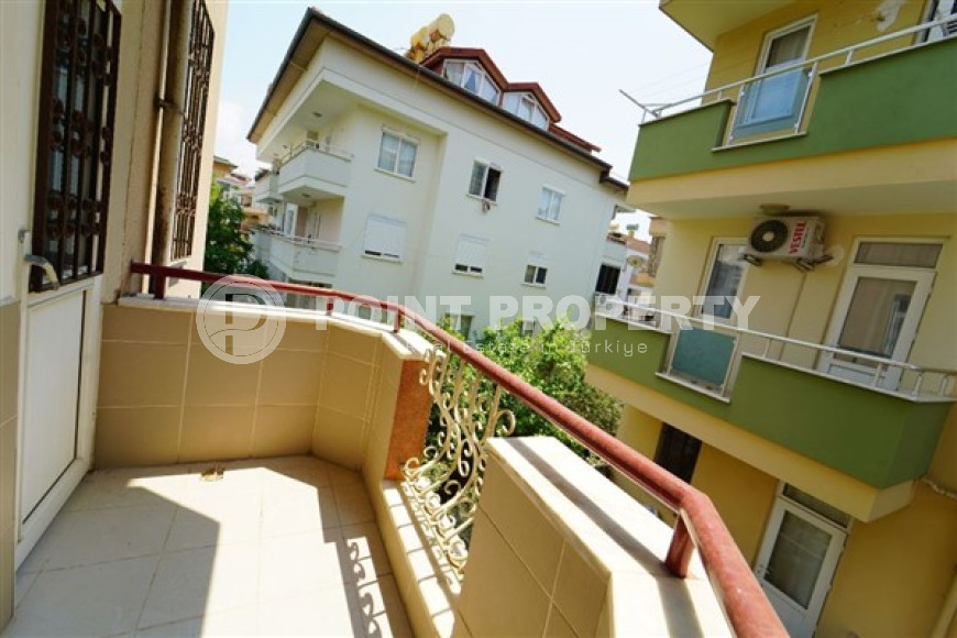 Spacious three bedroom apartment, 165m², in the very center of Alanya, 300m from the sea-id-1383-photo-20