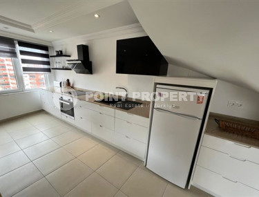 Five-room penthouse 260 m2 with furniture in a building built in 2006, Mahmutlar district-id-4686-photo-4