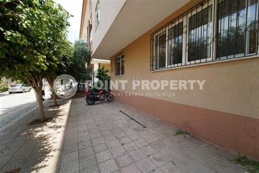 Spacious three bedroom apartment, 165m², in the very center of Alanya, 300m from the sea-id-1383-photo-23