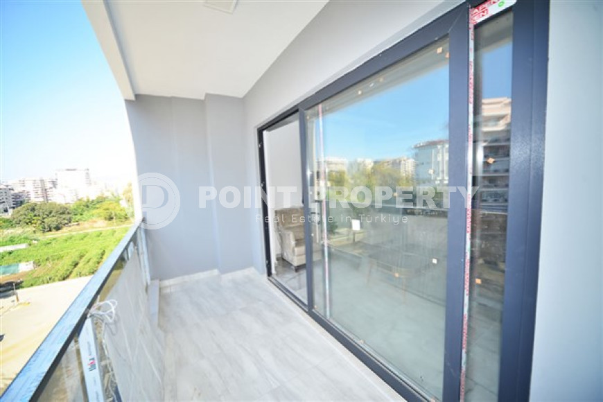 New apartment of 60 m2, ready to move in, 300 meters from the sea, Mahmutlar district-id-4688-photo-7