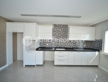 Трёхкомнатные апартаменты в недавно построенном комплексе в 250 метрах от Средиземного моря, Каргыджак-id-4692-фото-2