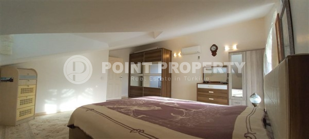 Превосходная четырёхкомнатная вилла с площадью 175 м2 и видовой террасой, район Бекташ-id-4694-фото-6