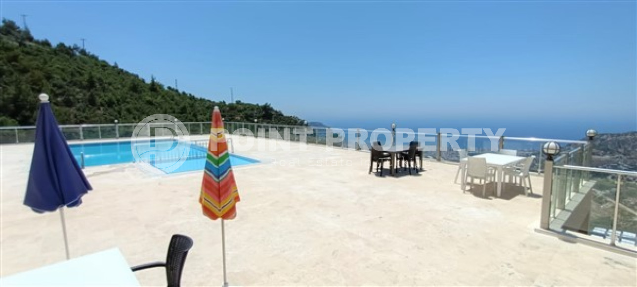 Превосходная четырёхкомнатная вилла с площадью 175 м2 и видовой террасой, район Бекташ-id-4694-фото-21