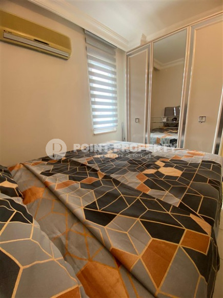 Компактная меблированная квартира 1+1 в нескольких минутах ходьбы от пляжа Клеопатры в центре Аланьи.-id-4695-фото-5