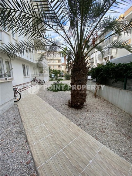 Компактная меблированная квартира 1+1 в нескольких минутах ходьбы от пляжа Клеопатры в центре Аланьи.-id-4695-фото-9