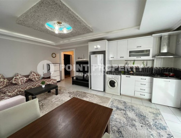 Comfortable furnished 1+1 apartment 500 meters from the sea in the center of Mahmutlar.-id-4698-photo-4