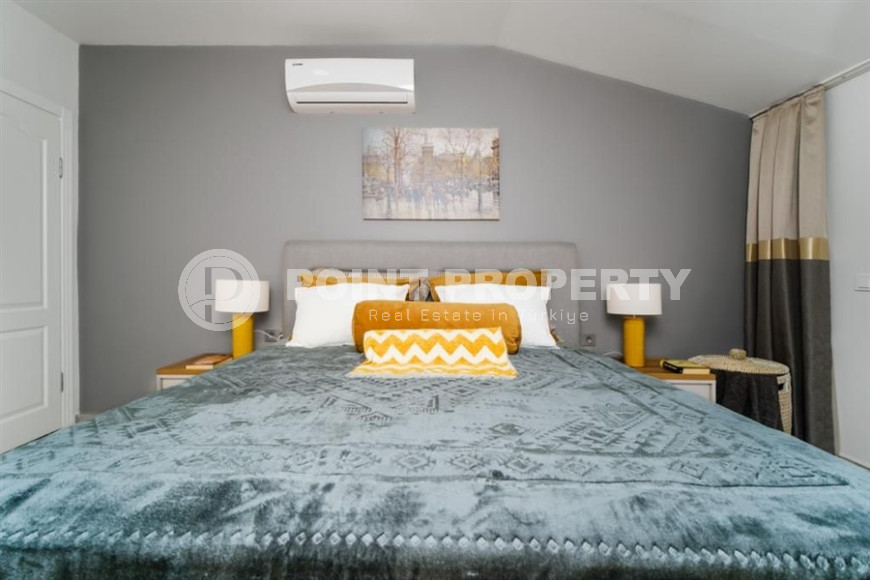 Меблированный пентхаус с тремя спальнями, 200м², в 50 метрах от моря, в районе Оба, Алания.-id-2475-фото-14