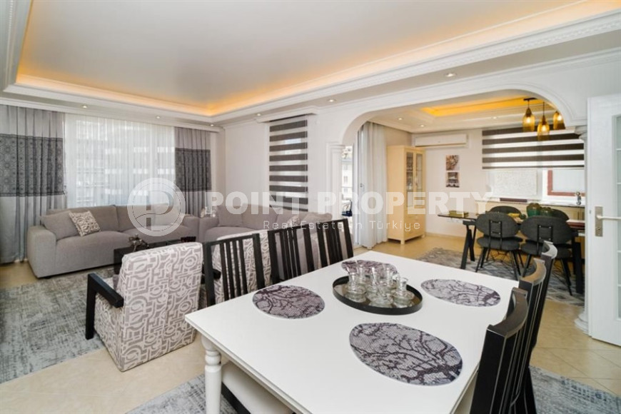 Меблированный пентхаус с тремя спальнями, 200м², в 50 метрах от моря, в районе Оба, Алания.-id-2475-фото-6