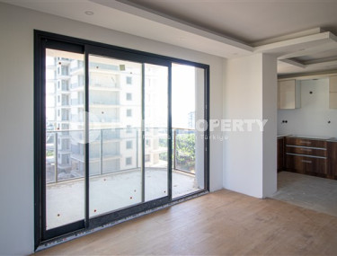 Three apartments with a 2+1 layout in a complex under construction, Mahmutlar district. The completion date of the work is August 2023.-id-4706-photo-5