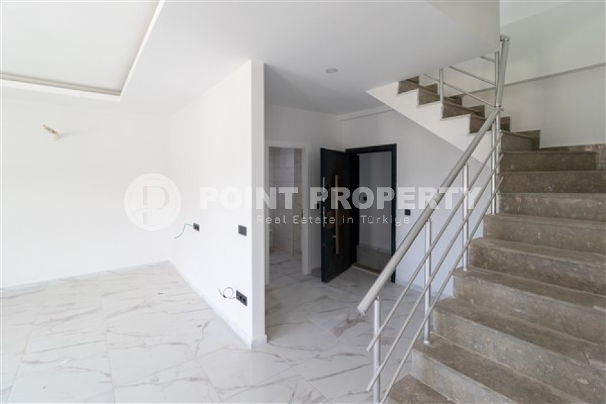 New 2+1 penthouse with an area of 110 m2 on the 5th floor of the complex, Mahmutlar district-id-4707-photo-8